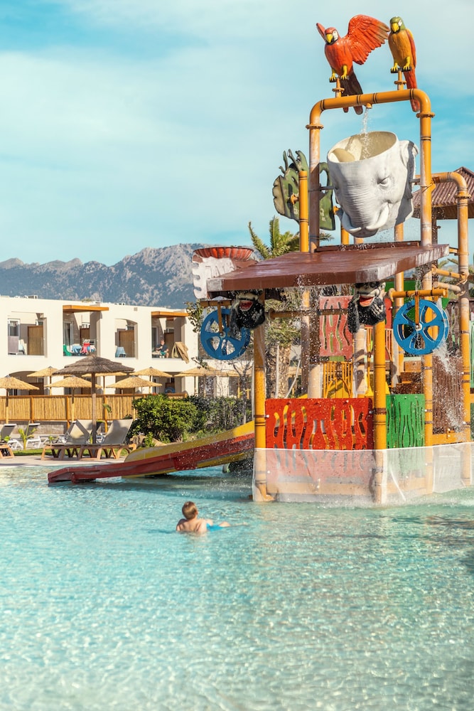 Akti Coast Club Hotel 52/62