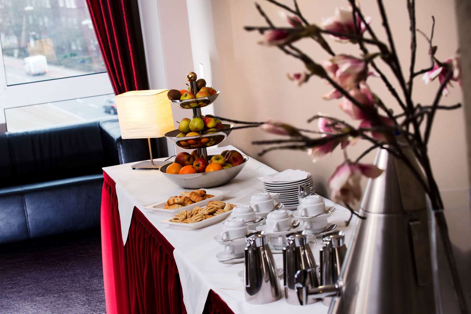 TRYP by Wyndham Bremen Airport 7/11