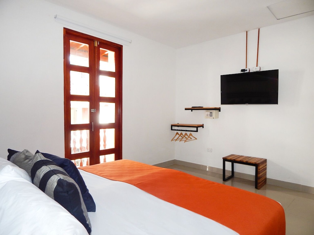 Ethnic Thematic Hotel 28/50