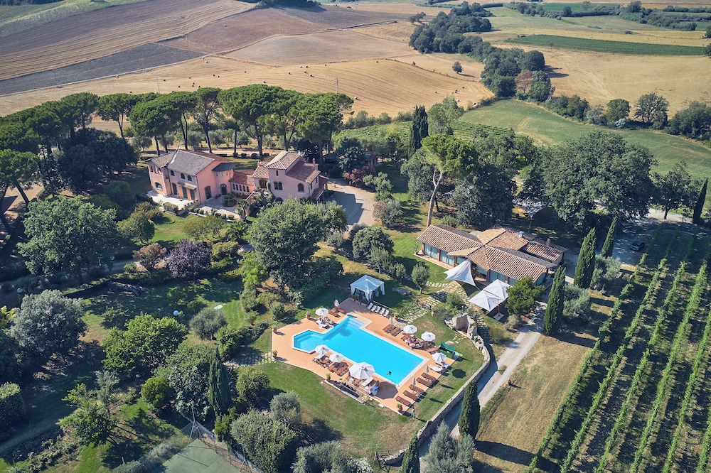 Relais Villa Acquaviva 65/71
