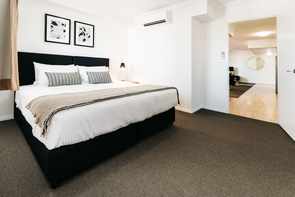 Gabba Central Apartments 22/80