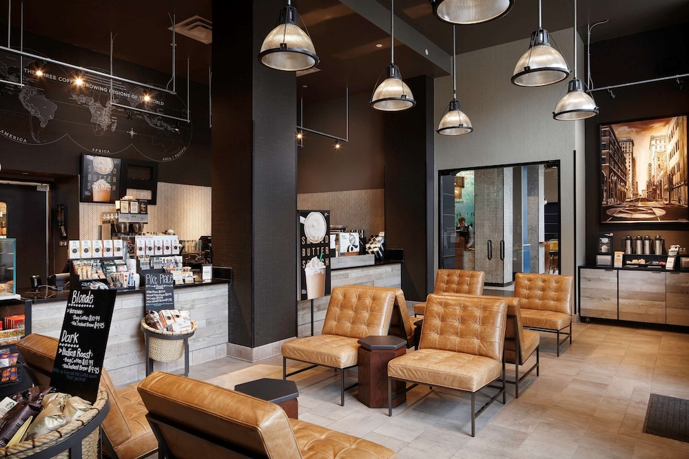 Hyatt Place Knoxville/Downtown 40/72