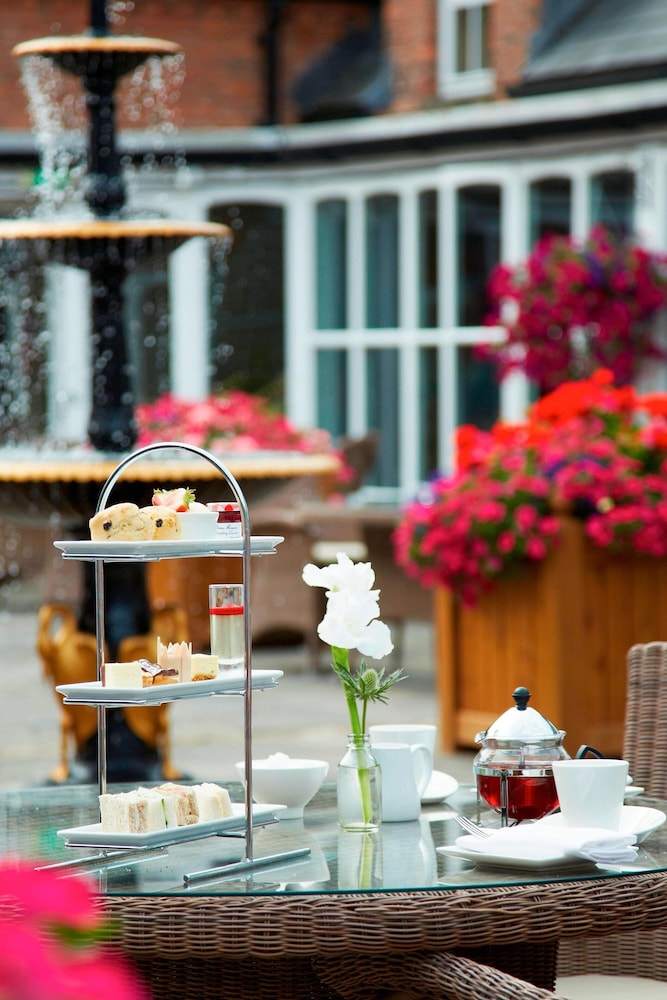 Delta Hotels by Marriott Worsley Park Country Club 26/36