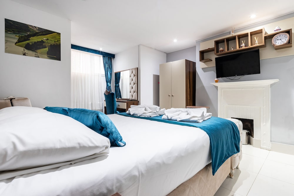 Vilenza Hotel 12/50