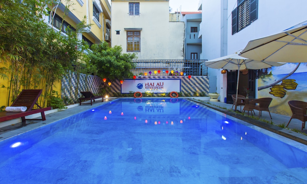 Hai Au Hotel 43/50