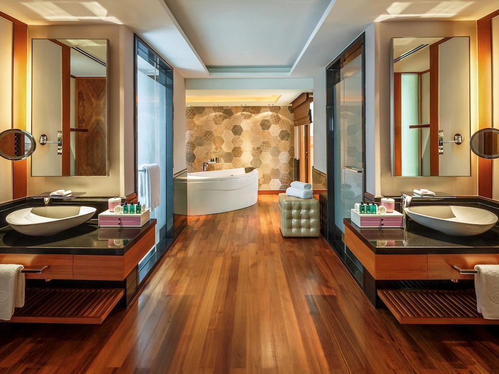 Sofitel Singapore Sentosa Resort and Spa 58/76