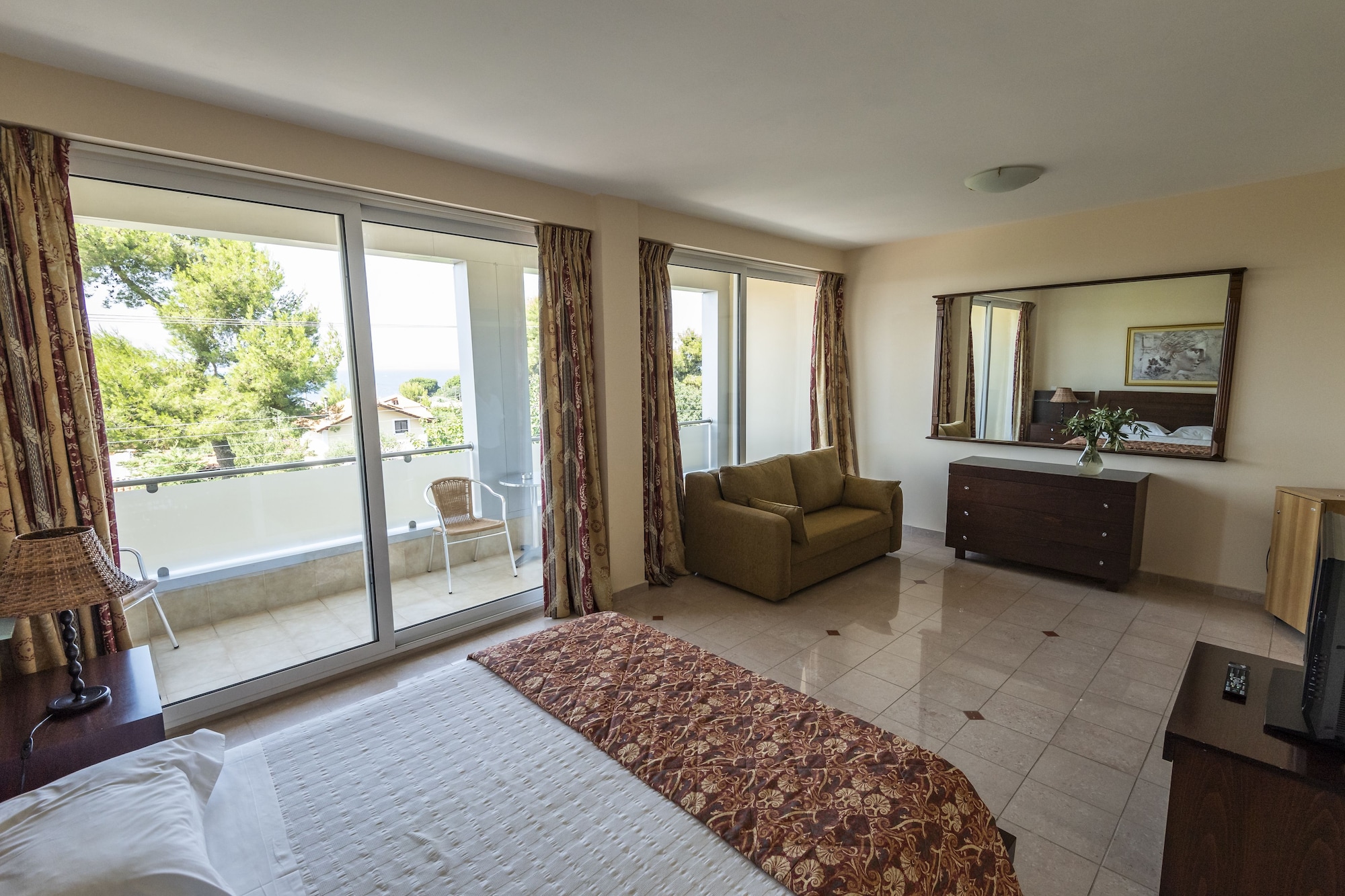 SUPERIOR, DOUBLE BED, SEA VIEW