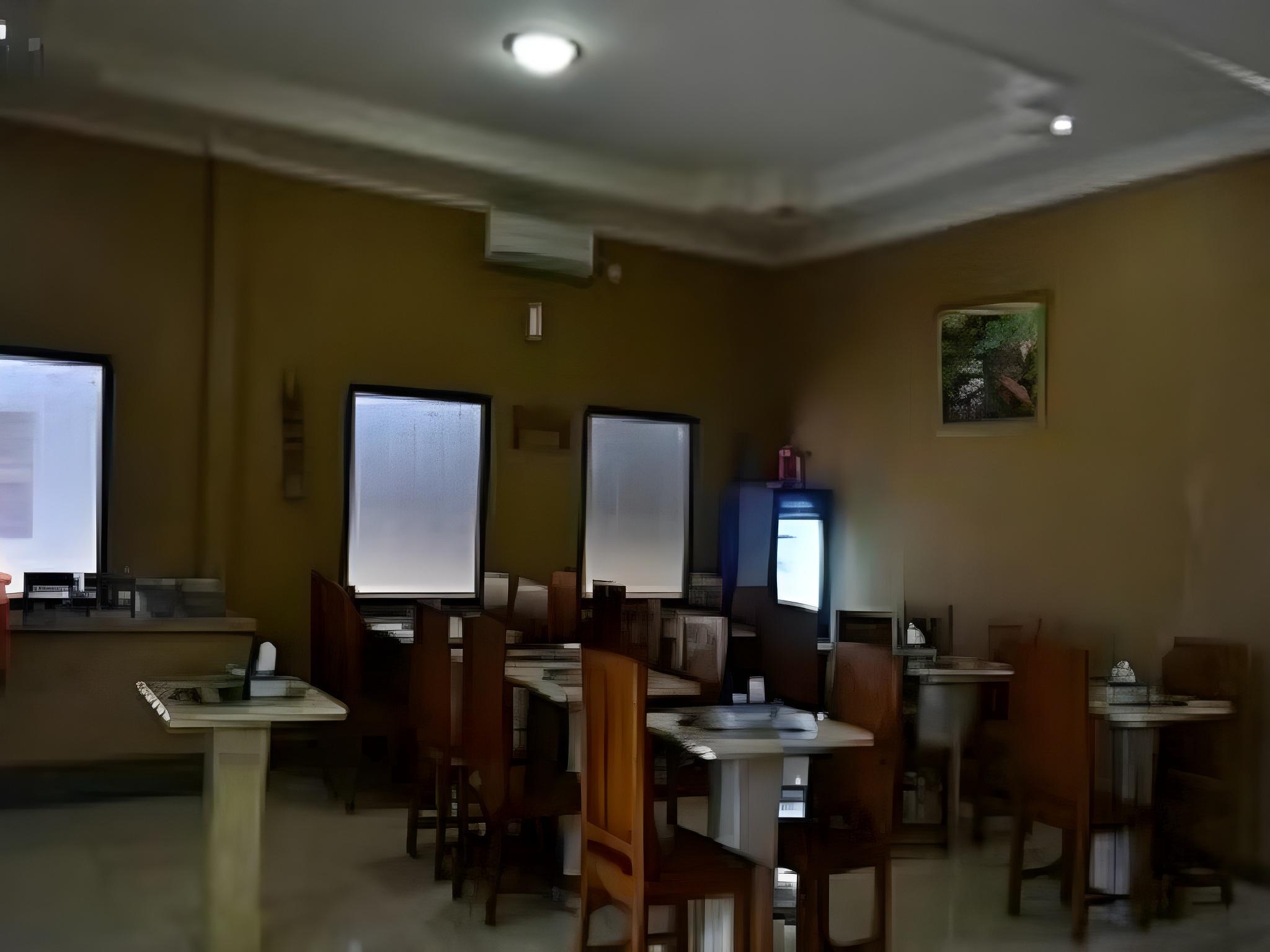 Hotel Khalista 20/32
