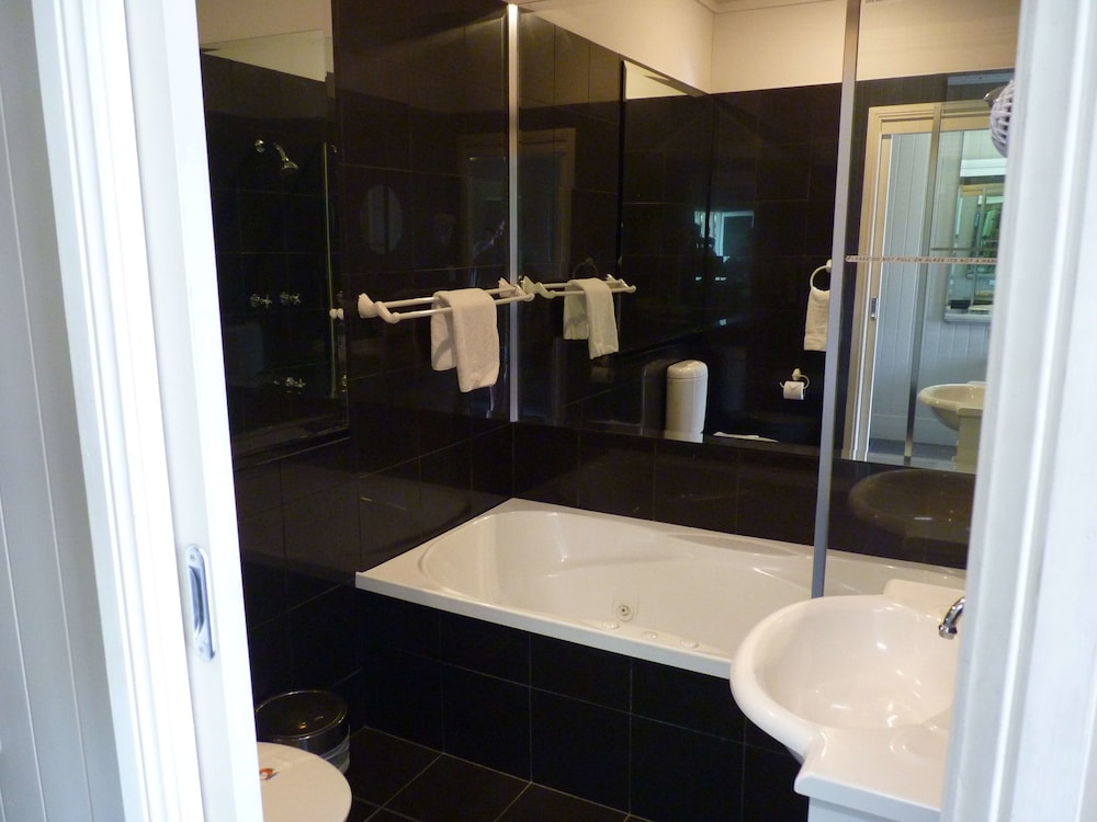 Caboolture Central Motor Inn 23/39