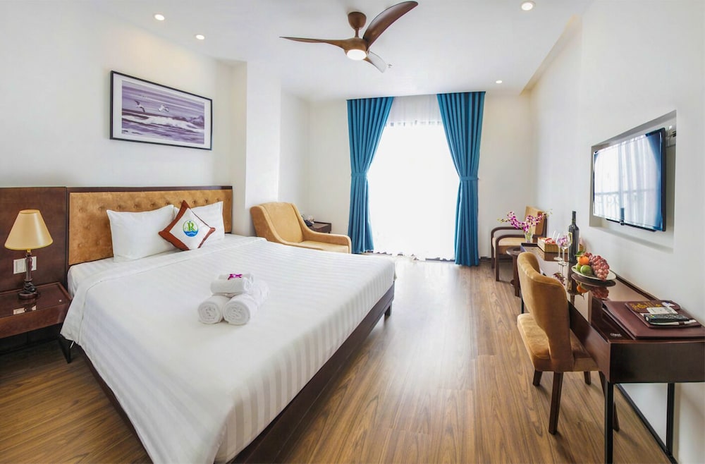 Ritzy Boutique Hotel Da Nang 22/77
