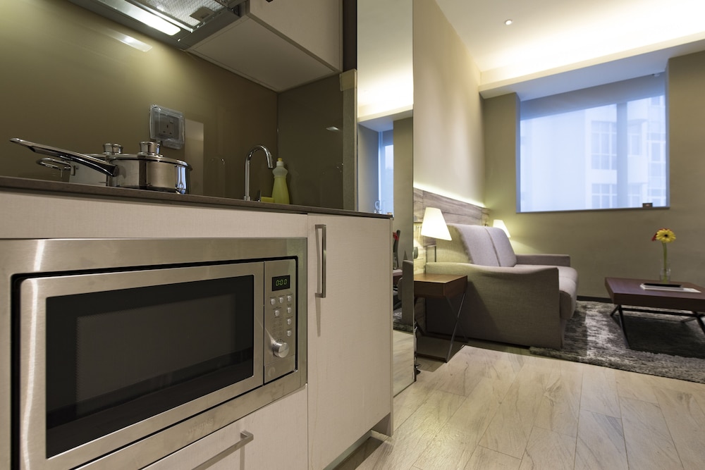 Louis Kienne Serviced Residences 50/65