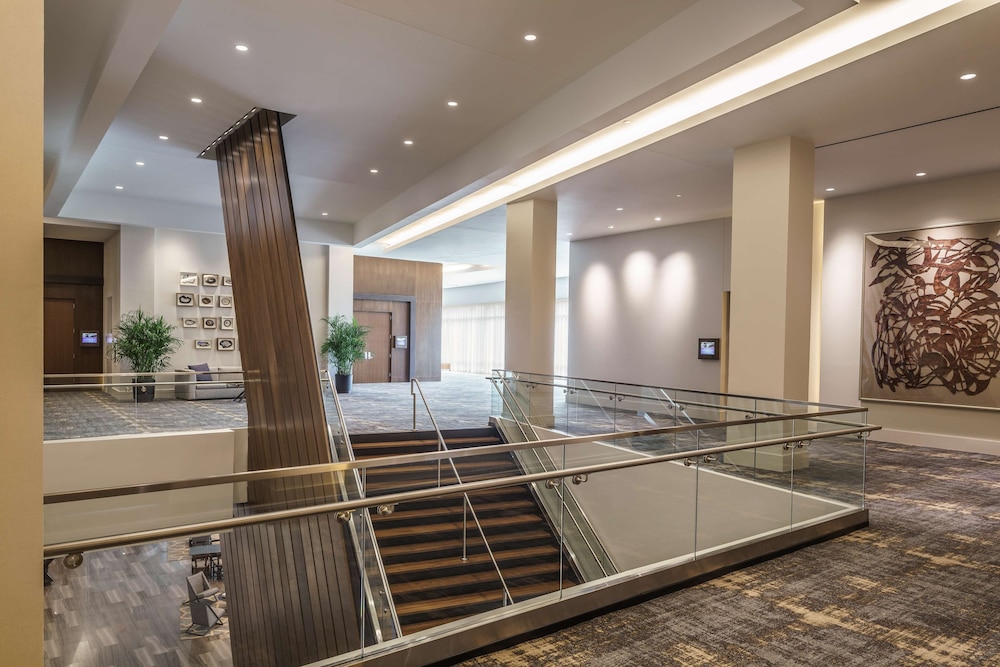 Hyatt Regency Houston/Galleria 5/74