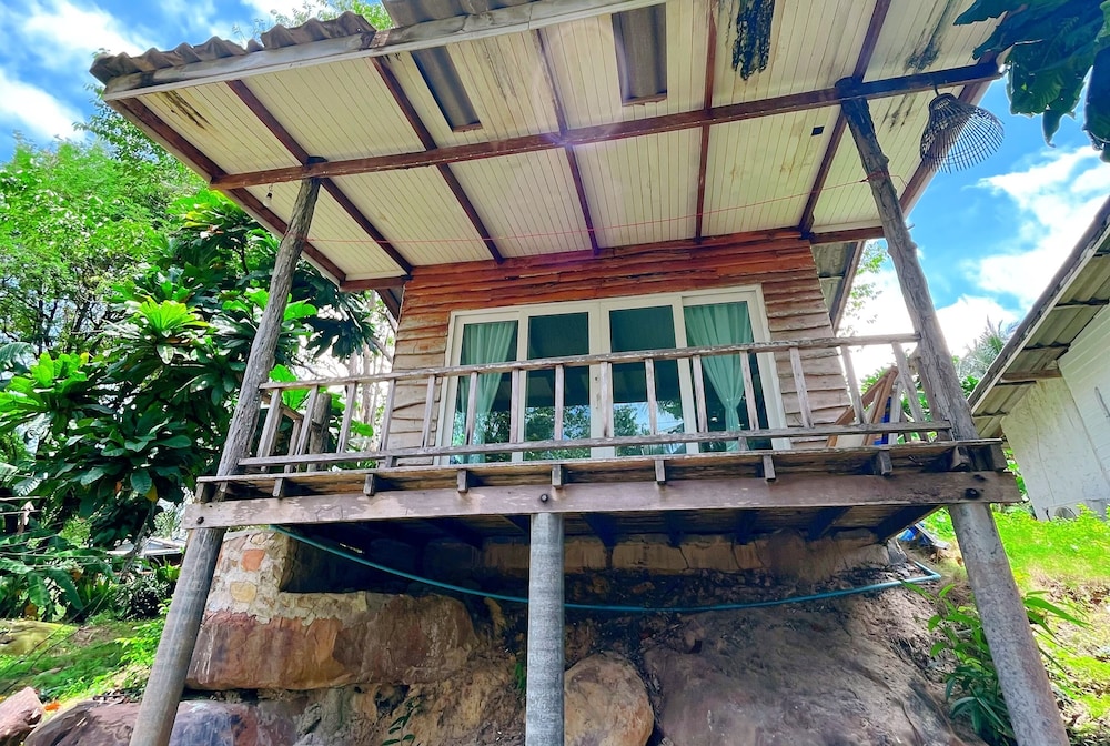 A-Na-Lay Resort Koh Kood 8/73