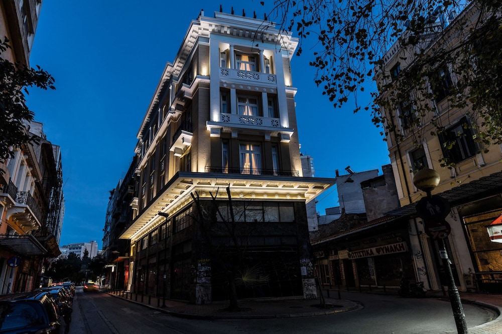 Athens Mansion Luxury Suites 8/70