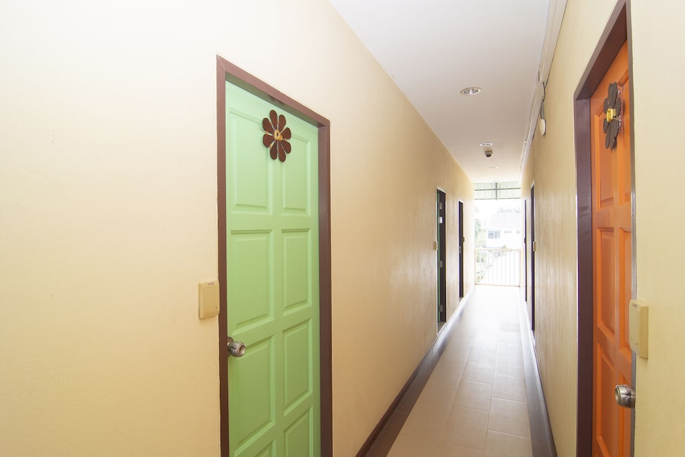 Baan Taklom Chomtalay 38/46