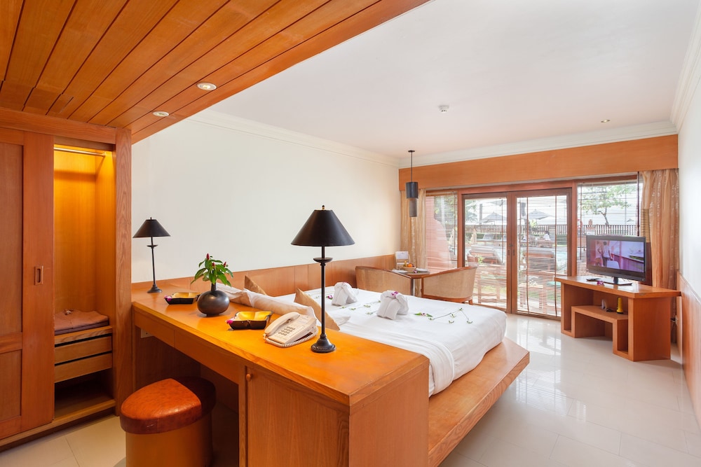 Seaview Patong Hotel 20/69
