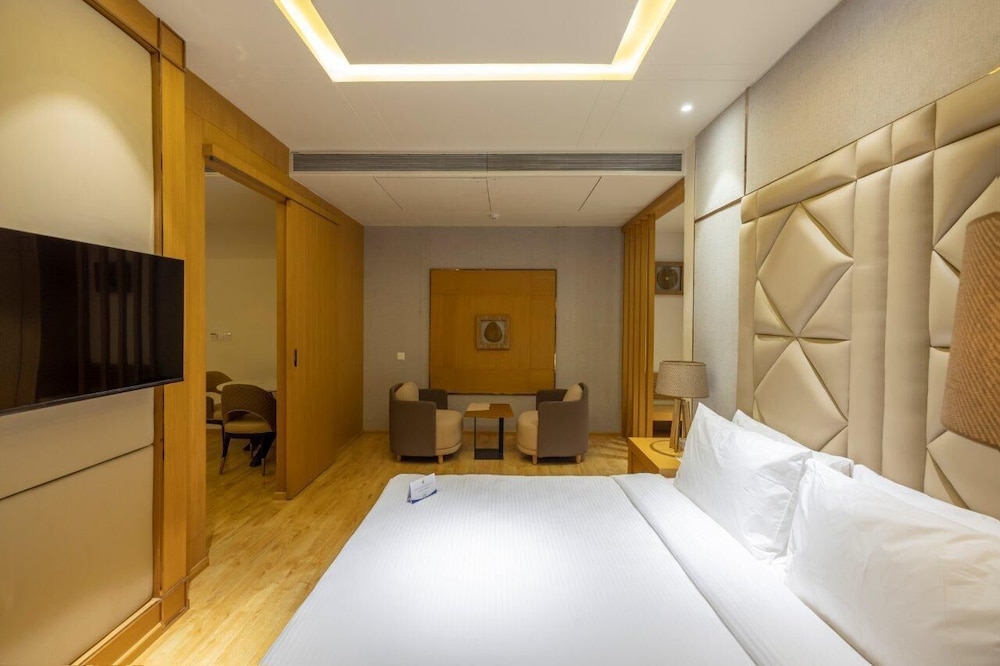 Sarovar Portico Morbi 12/50