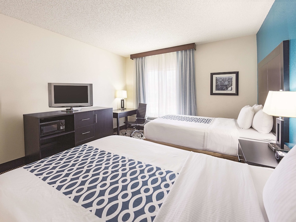 La Quinta Inn & Suites by Wyndham Central Point - Medford 19/48