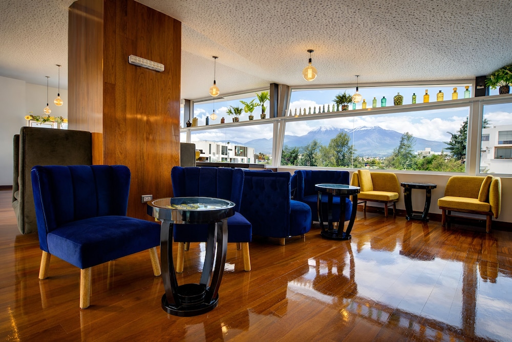 Mint Hotel 33/46