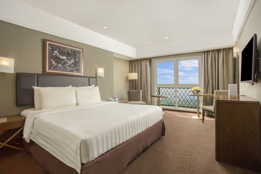 Swiss-Belhotel Bogor 11/63