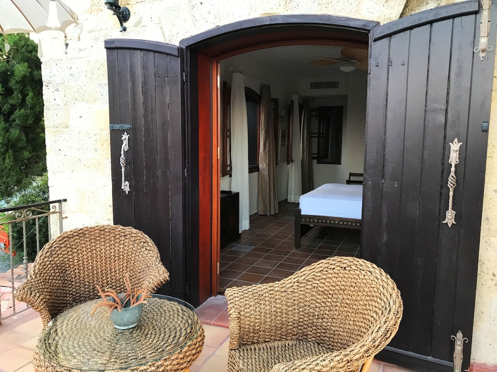 Villa Taraca Alacati Romantik Hotel 11/50