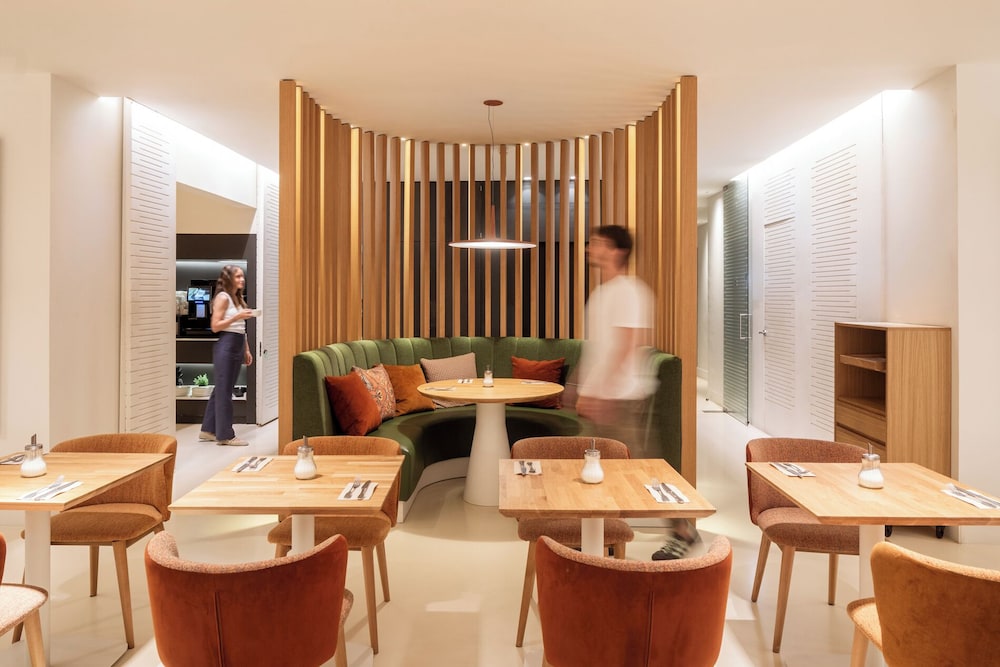 Hotel Denit Barcelona 28/48