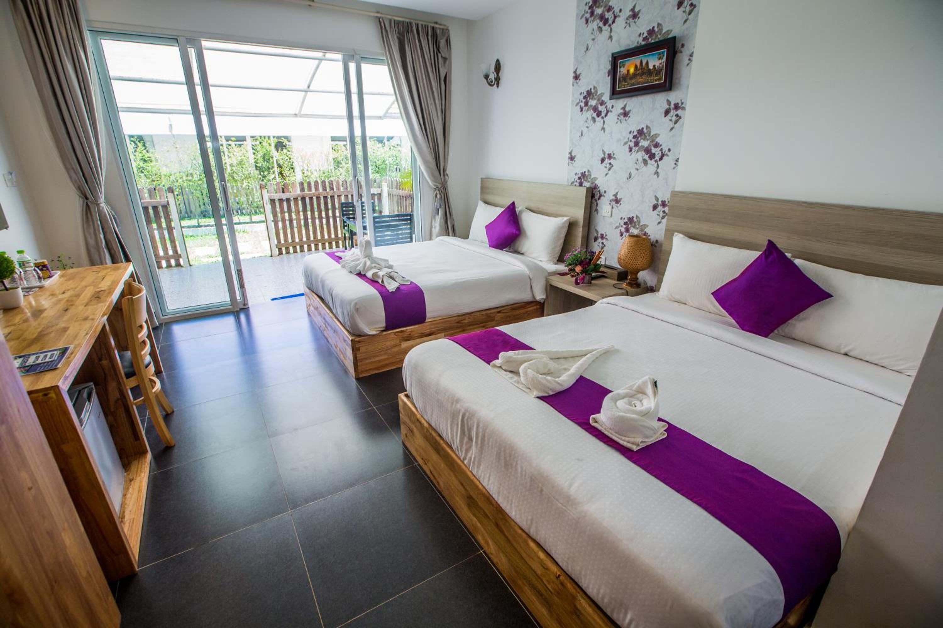 Private, Bungalow, 2 Queen Beds, Garden View