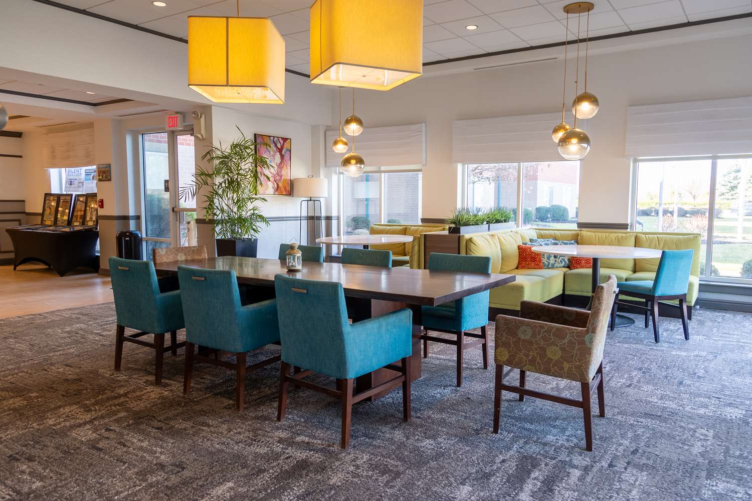 restaurant cafeteria