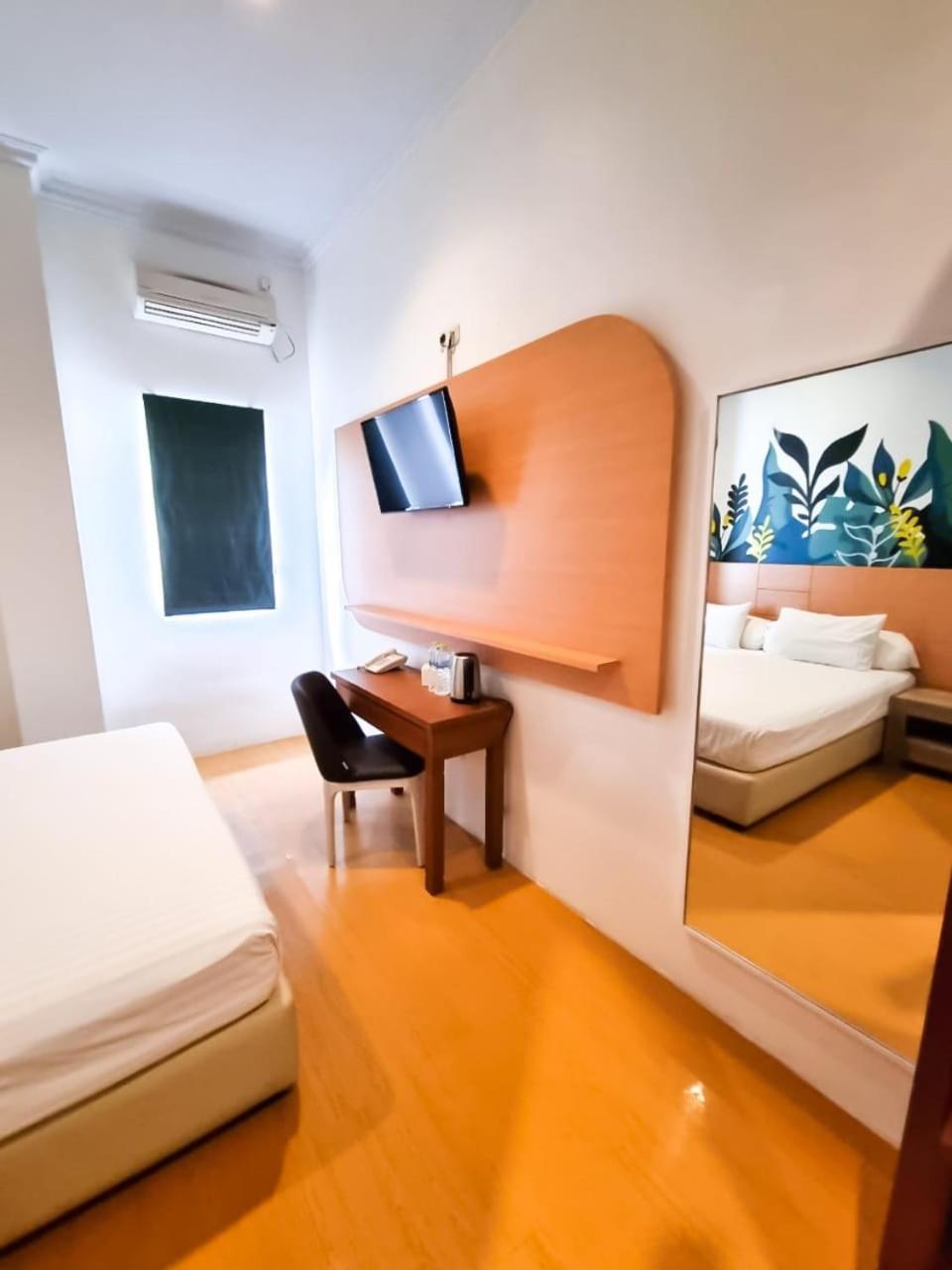 Front One Green Boutique Hotel Abepura 17/31