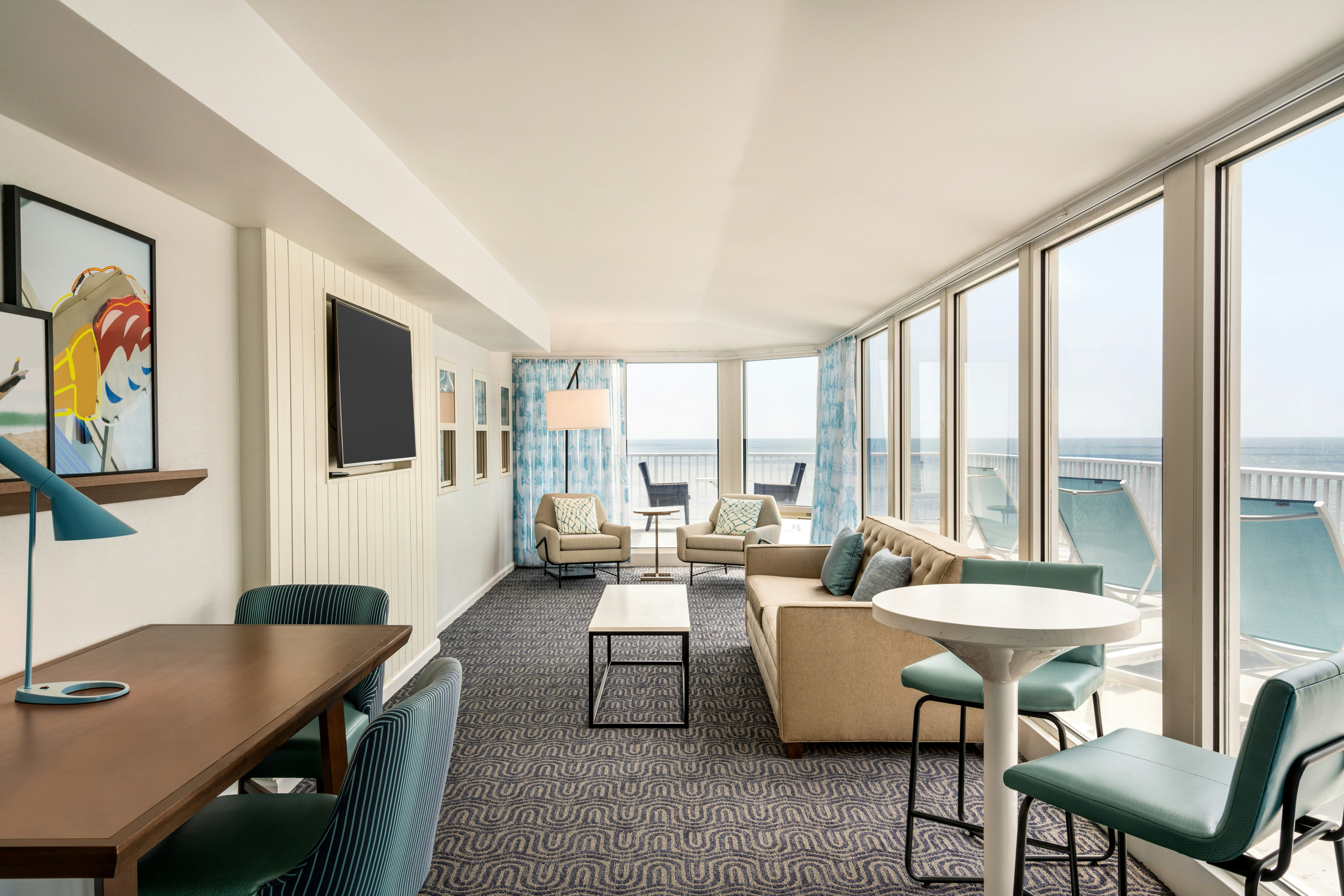Junior Suite, 2 Queen Beds, Ocean Front, Balcony