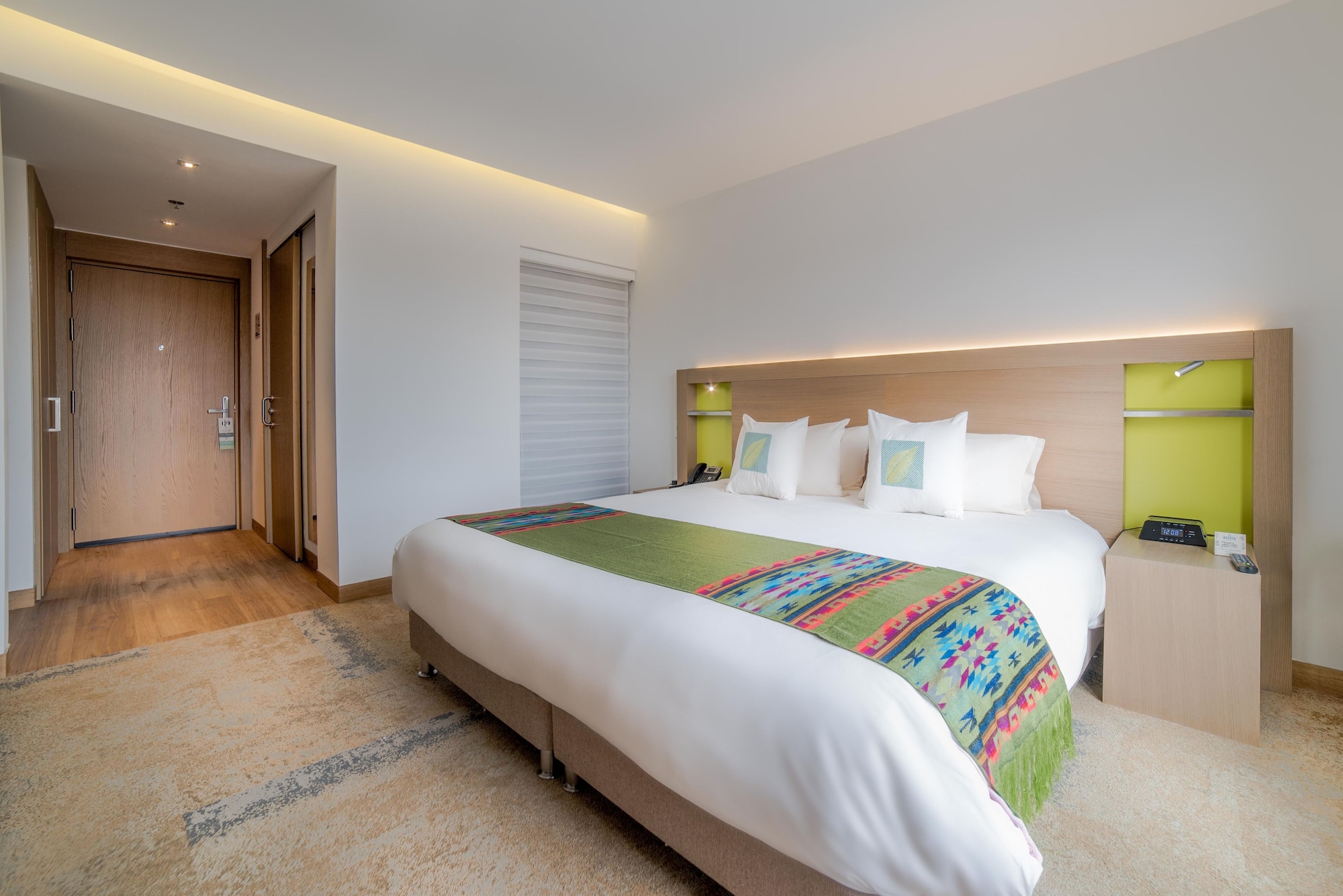 غرفة سوبيريور بسرير كينج، Biohotel Organic Suites 7/10