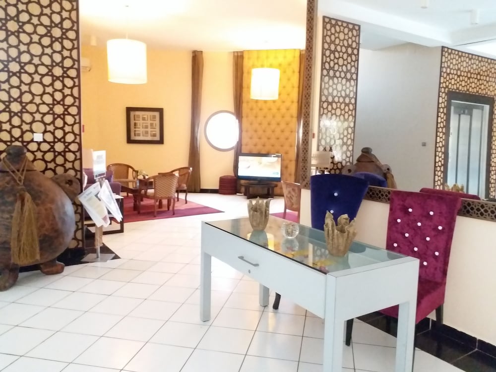 Acacias Hotel 10/50