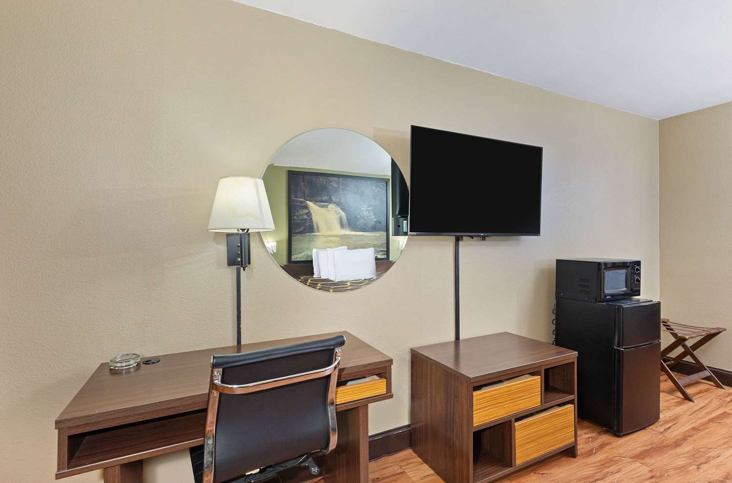 Super 8 By Wyndham Kingsport 21/25