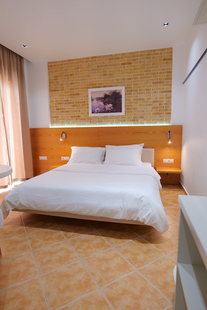 Superior Double Room with balcony