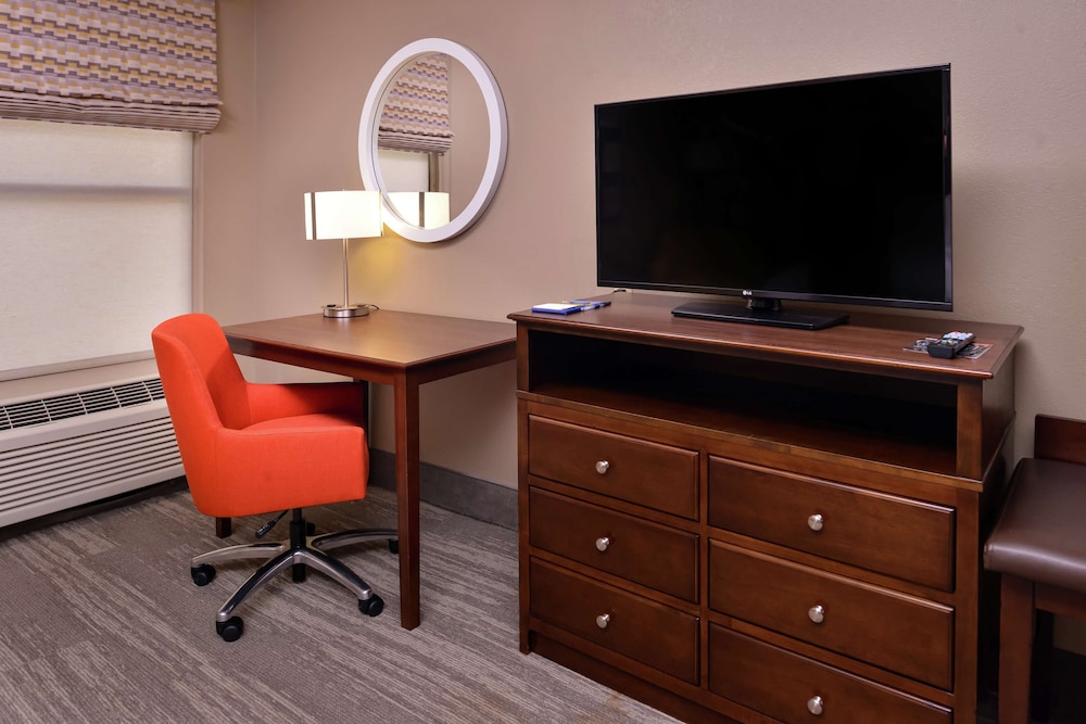 Hampton Inn Florence Midtown 38/45