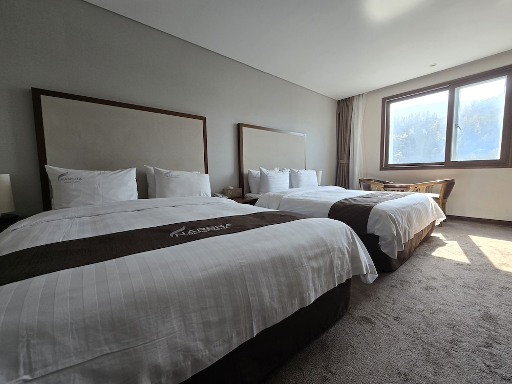 Ondol, 1 Double and 1 Single Bed