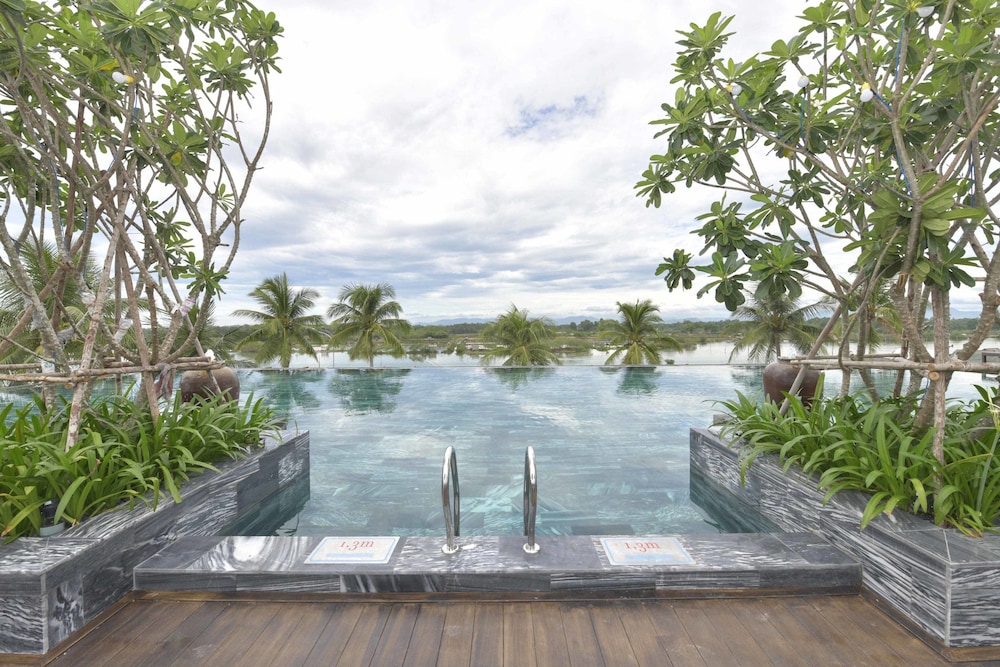 Cocoland River Beach Resort & Spa 23/50