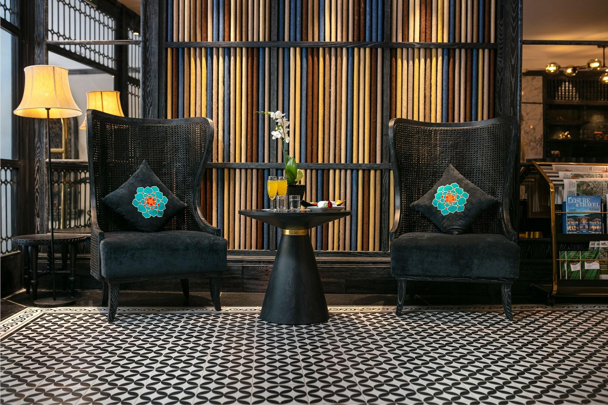 Shining Central Hotel & Spa 20/29