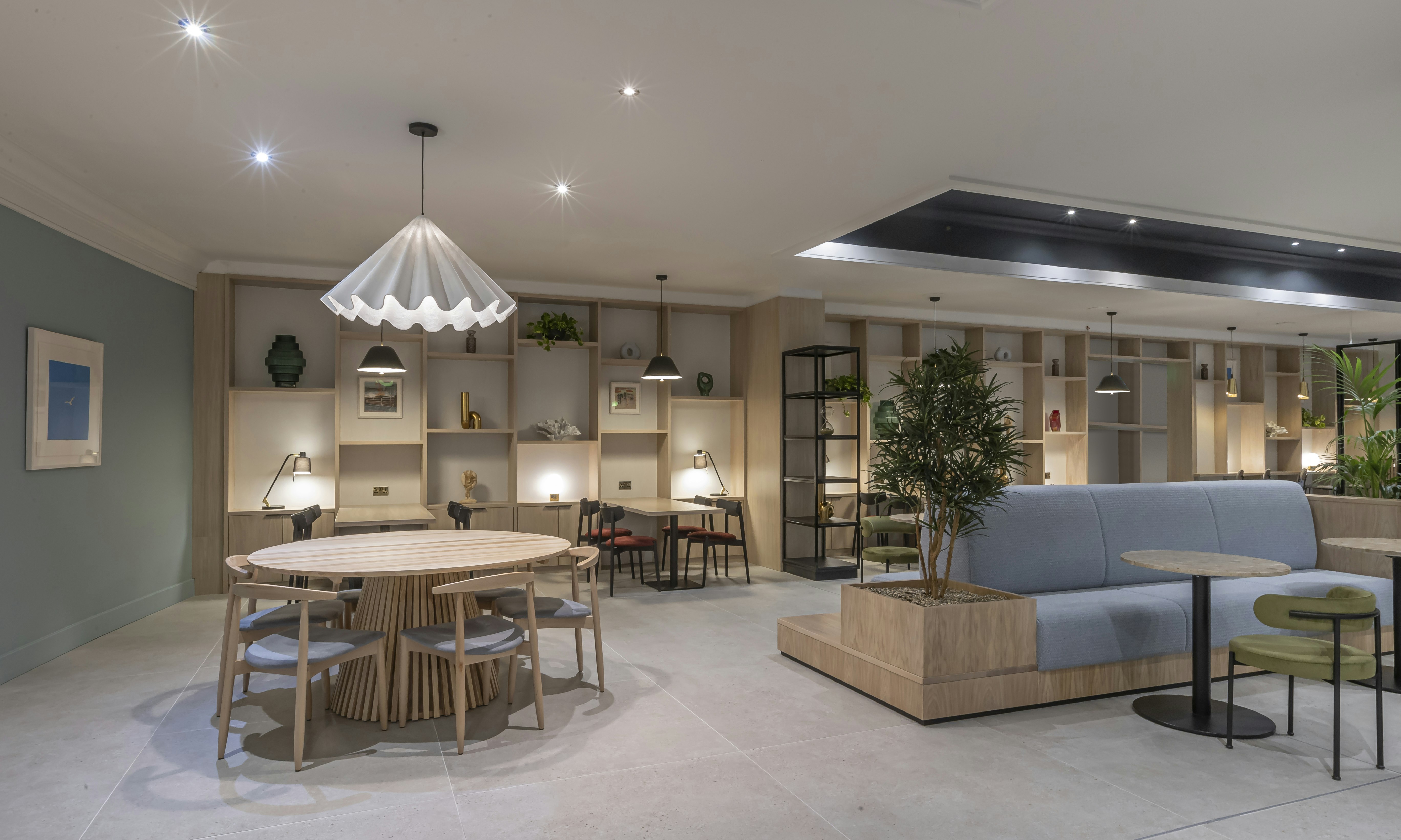 Clayton Hotel Dublin Airport Central 49/72