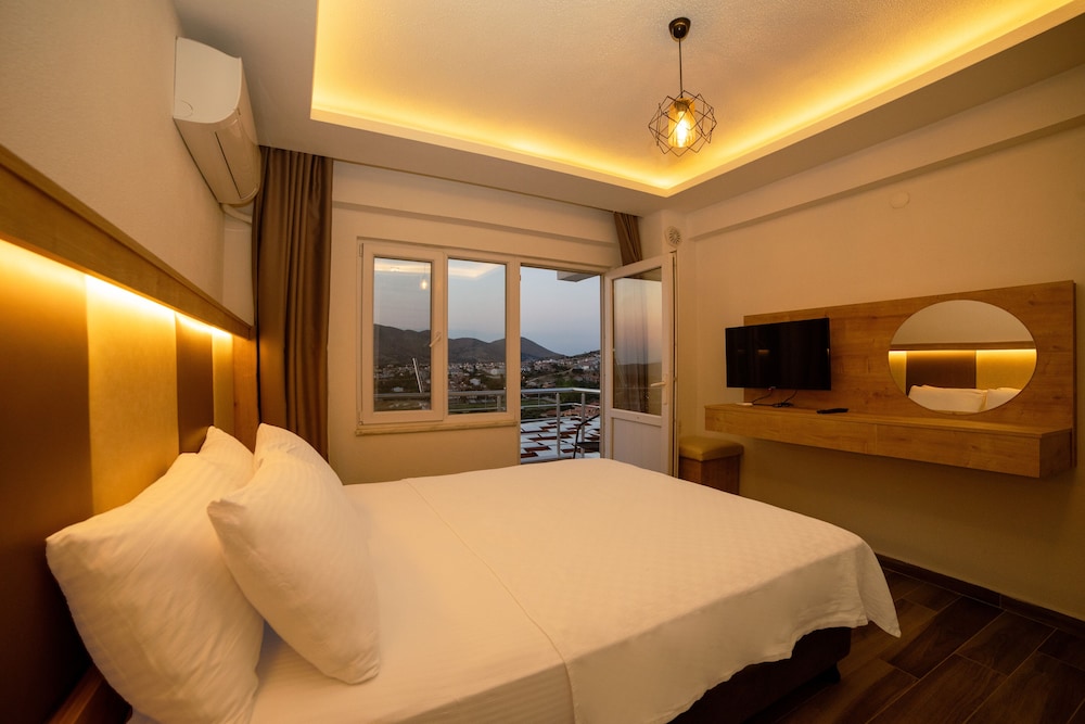 Estia Hotel 7/17
