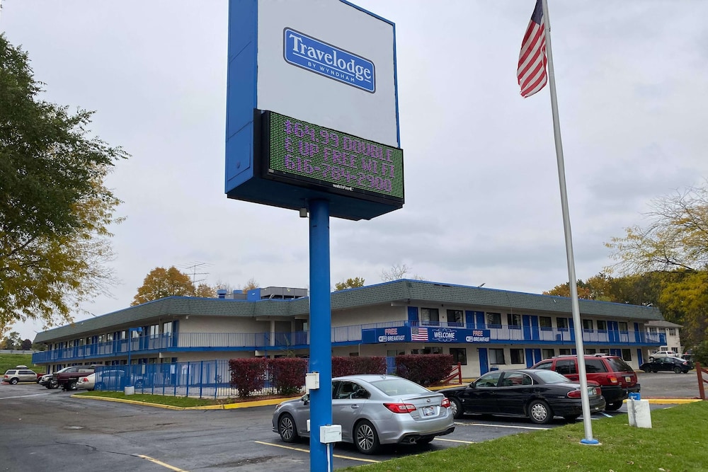 Travelodge by Wyndham Grand Rapids North 1/27