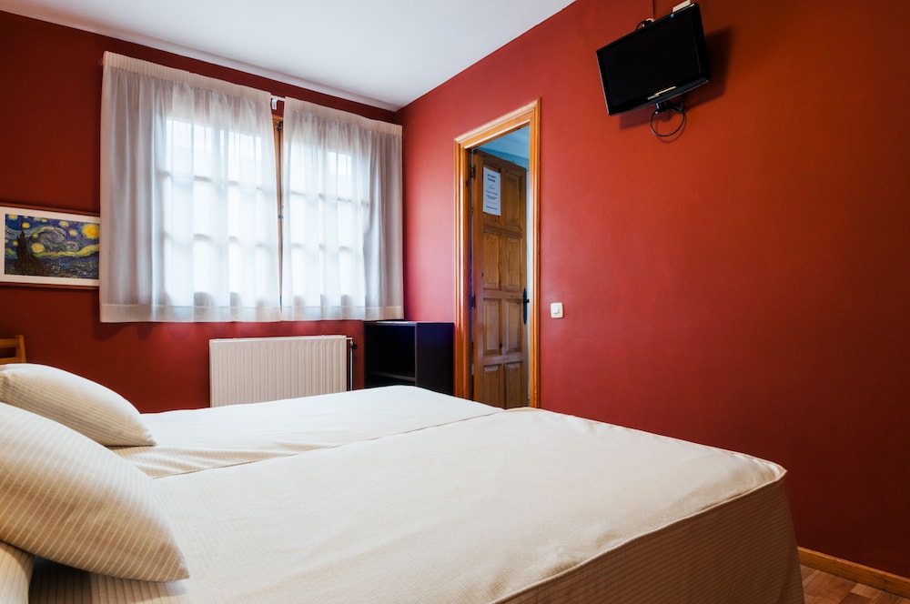 Hotel Esquirol 17/41