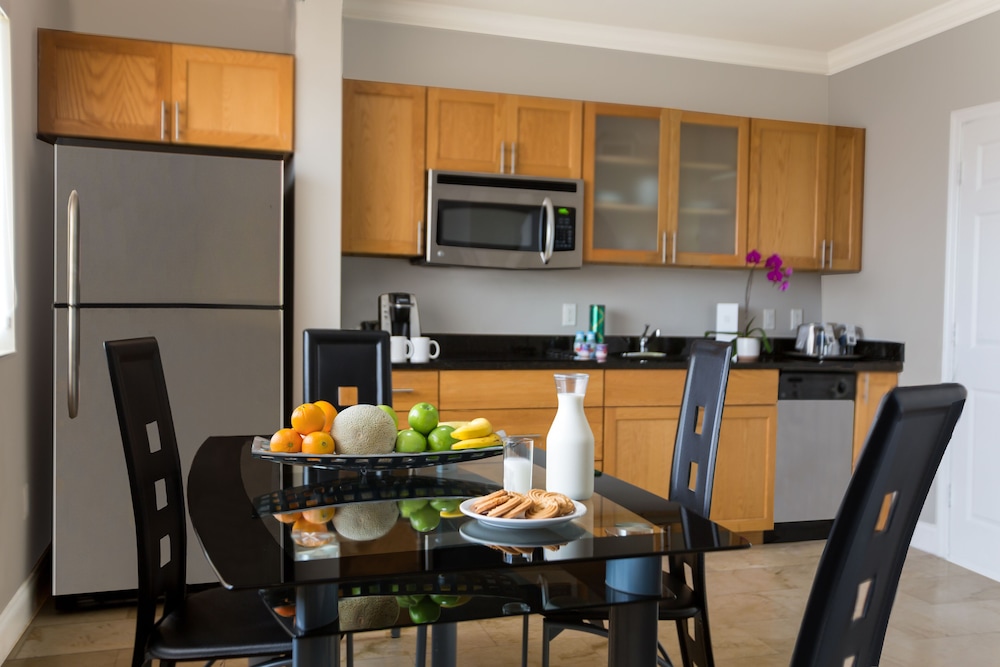 Nuvo Suites Hotel - Miami / Doral 34/50