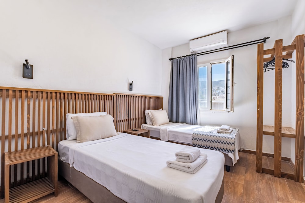 Costa Viva Bodrum 14/46