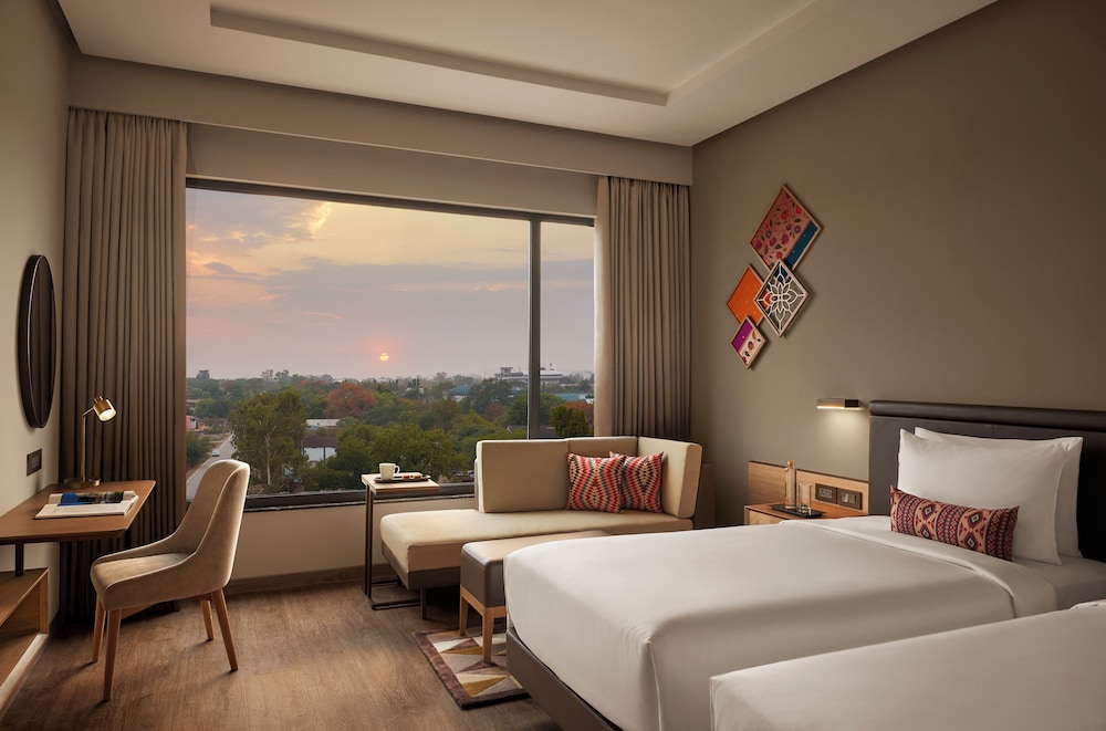 Hyatt Place Aurangabad Airport 8/36