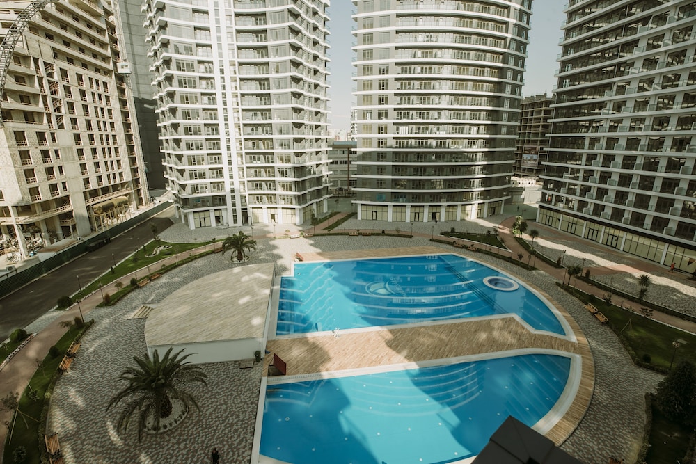 White Sails Residential Hotel 33/57