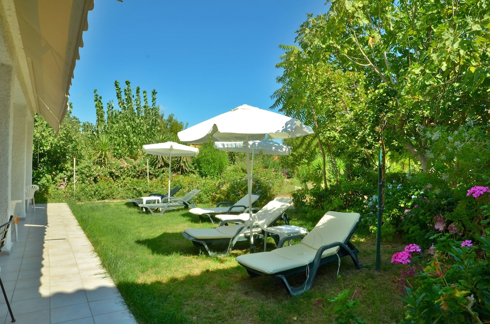 Lemonia Accommodations 43/50