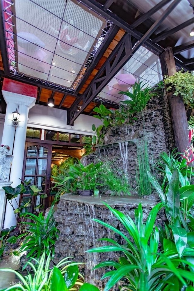 Vulcano Hotel Chiang Mai 6/50