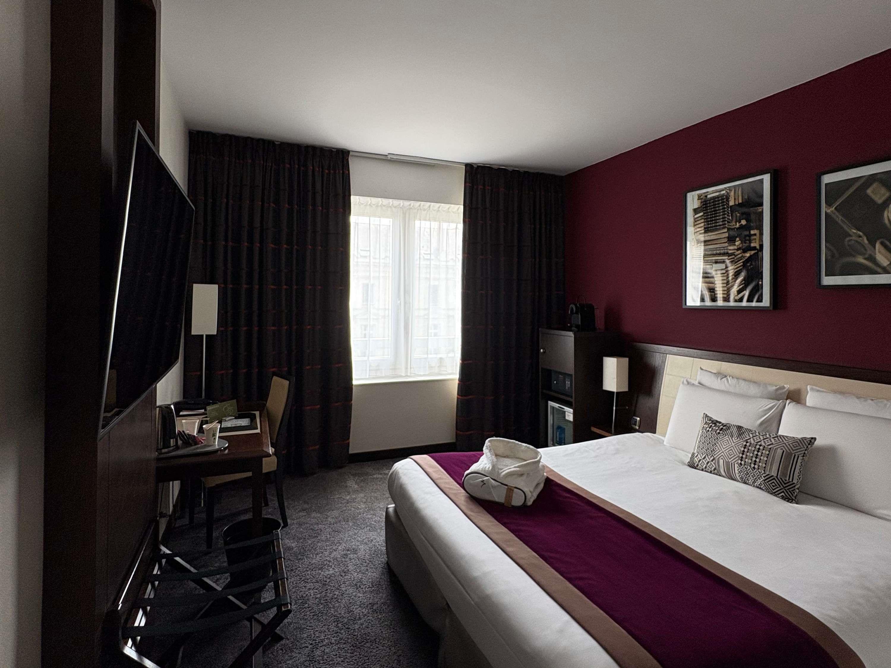 غرفة بريفيليج بسرير مزدوج، Mercure Angers Centre Gare Hotel 2/4