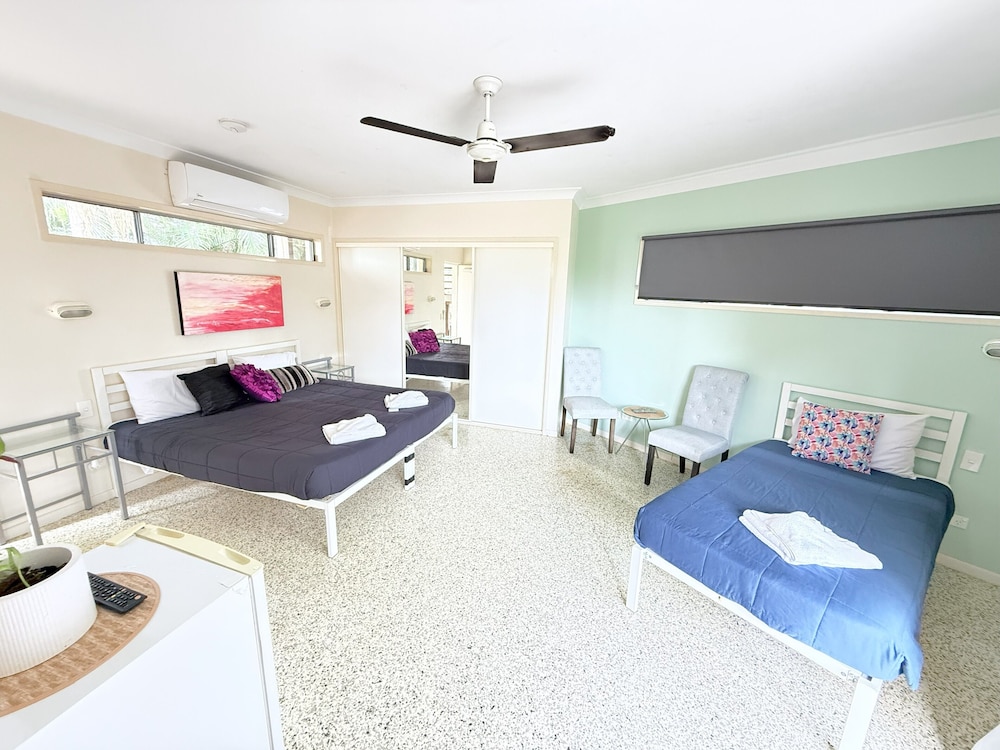 Emu Park Beach Resort 35/63